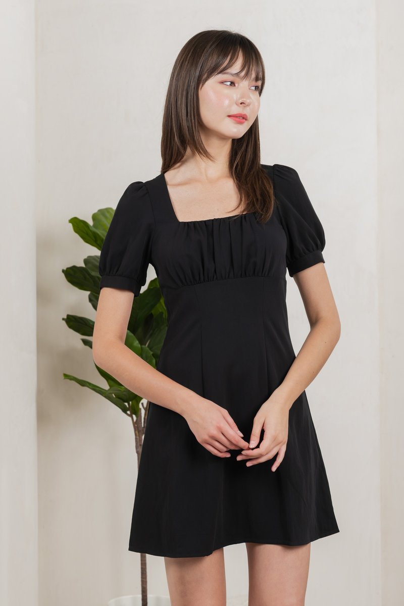 Winslet Ruched Dress In Black (XS)