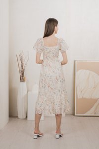 Autumn Garden Eyelet Midi Dress In Peach (XXL)