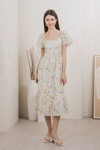Autumn Garden Eyelet Midi Dress In Lavender