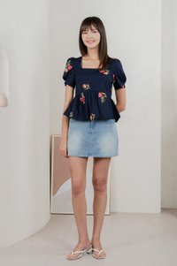 Foxglove Embroidery Babydoll Top In Navy (S)