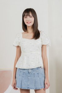 Fantasy Floral Ribbon Embroidery Top In Ivory