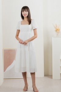 Saskia Crochet Midi Dress In White (XL)