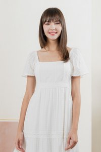 Saskia Crochet Midi Dress In White (XL)