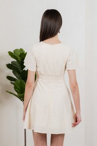 Era Eyelet Buttons Dress In Cream