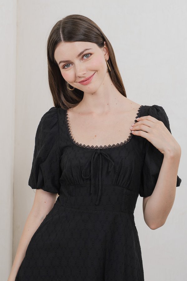 Vicky Embroidery Ribbon Midi Dress In Black