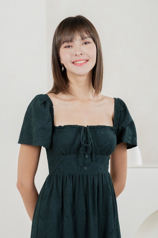 Brilliant Broderie Ribbon Midi Dress In Emerald