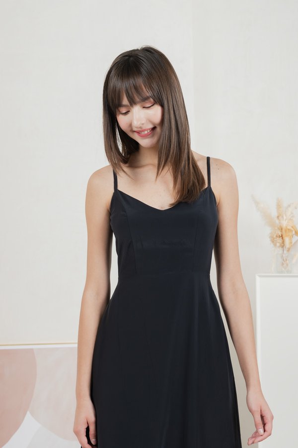 Callisto Texture Camisole Midi Dress In Black (XS)