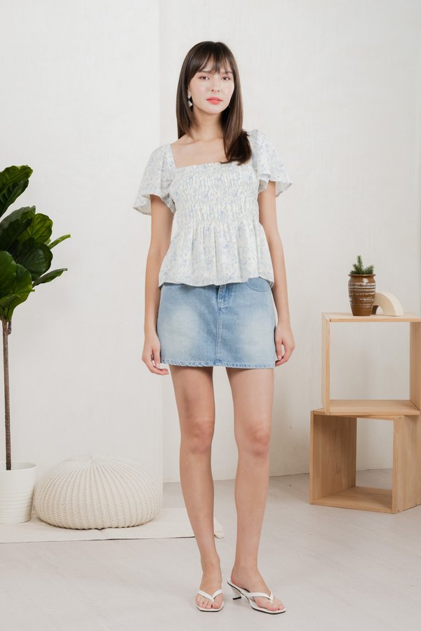 Kismet Printed Smocked Top In White