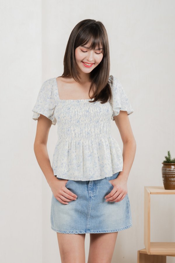 Kismet Printed Smocked Top In White