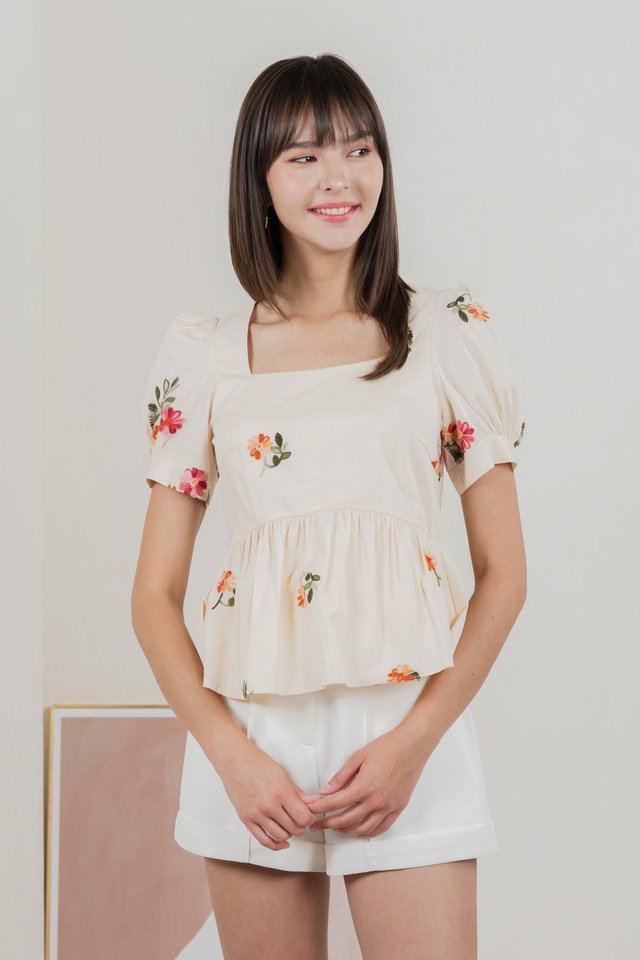 Foxglove Embroidery Babydoll Top In Cream