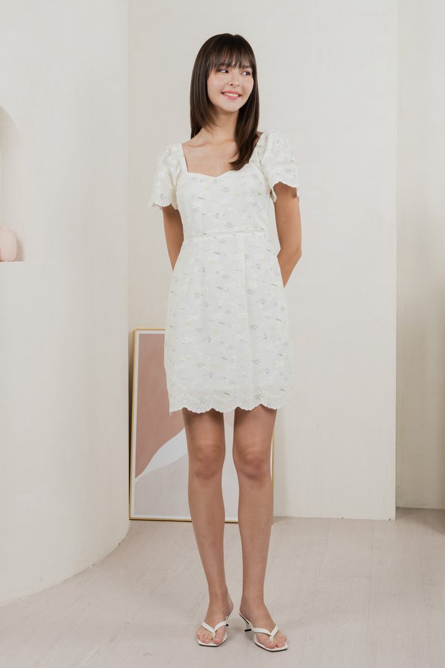Fantasy Floral Ribbon Embroidery Dress In Ivory