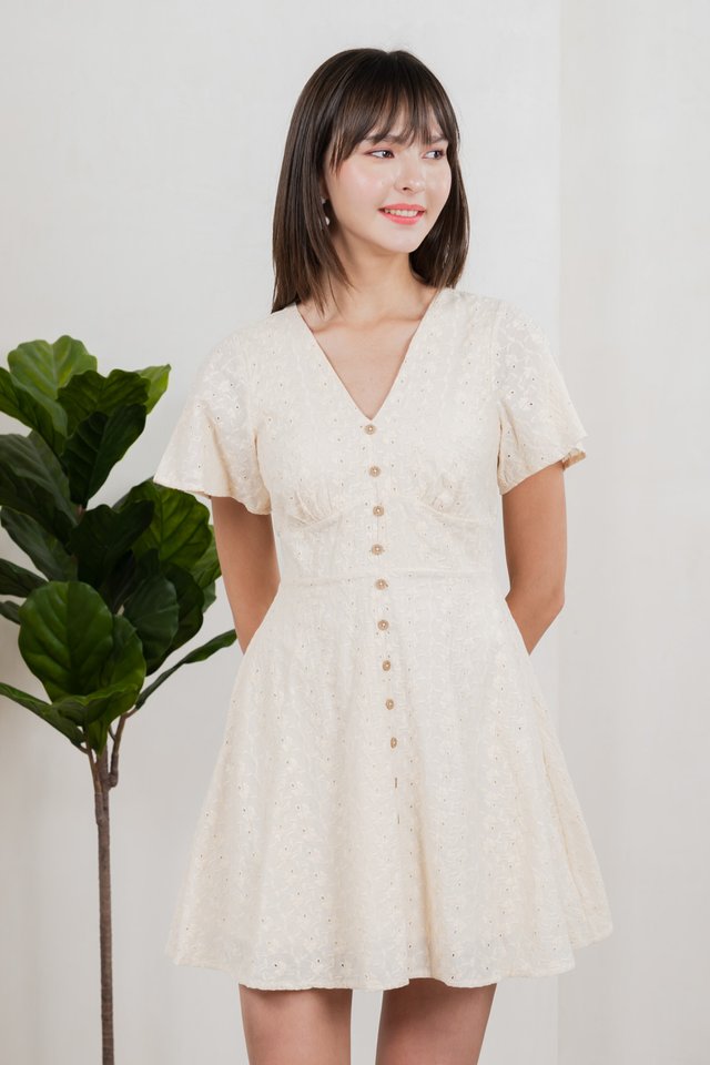 Era Eyelet Buttons Dress In Cream