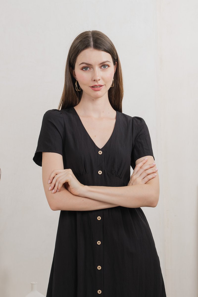 Bronte Empire Button Midi Dress In Black (XS)