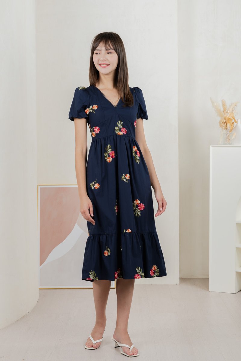 Foxglove Floral Embroidery Midi Dress In Navy (XS)