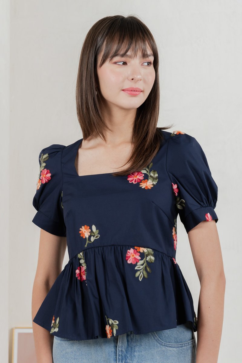 Foxglove Embroidery Babydoll Top In Navy (S)
