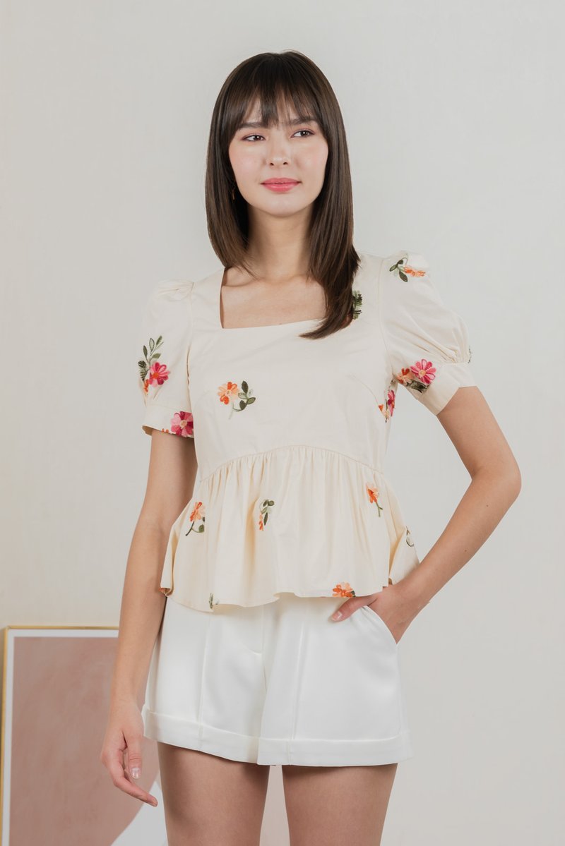 Foxglove Embroidery Babydoll Top In Cream (S)