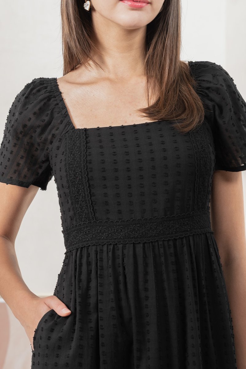Saskia Crochet Midi Dress In Black (XS)