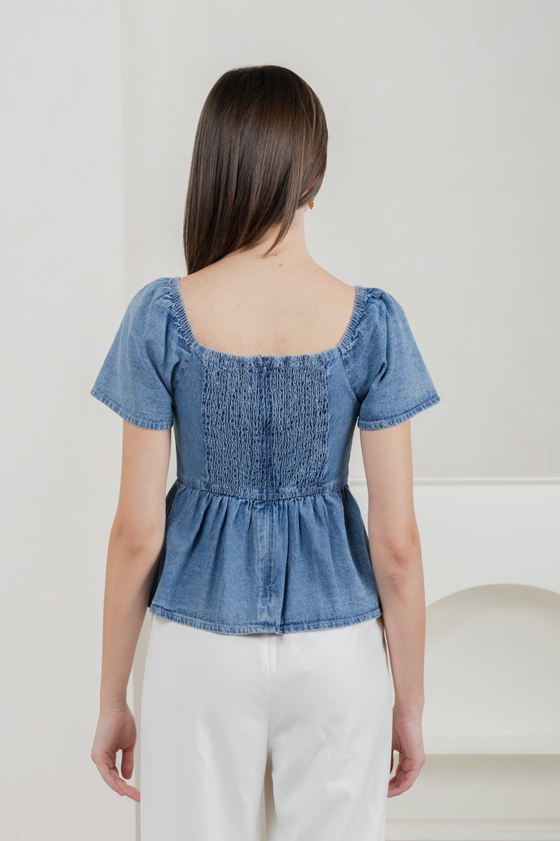 Dainty Denim Sweetheart Top In Dark Wash