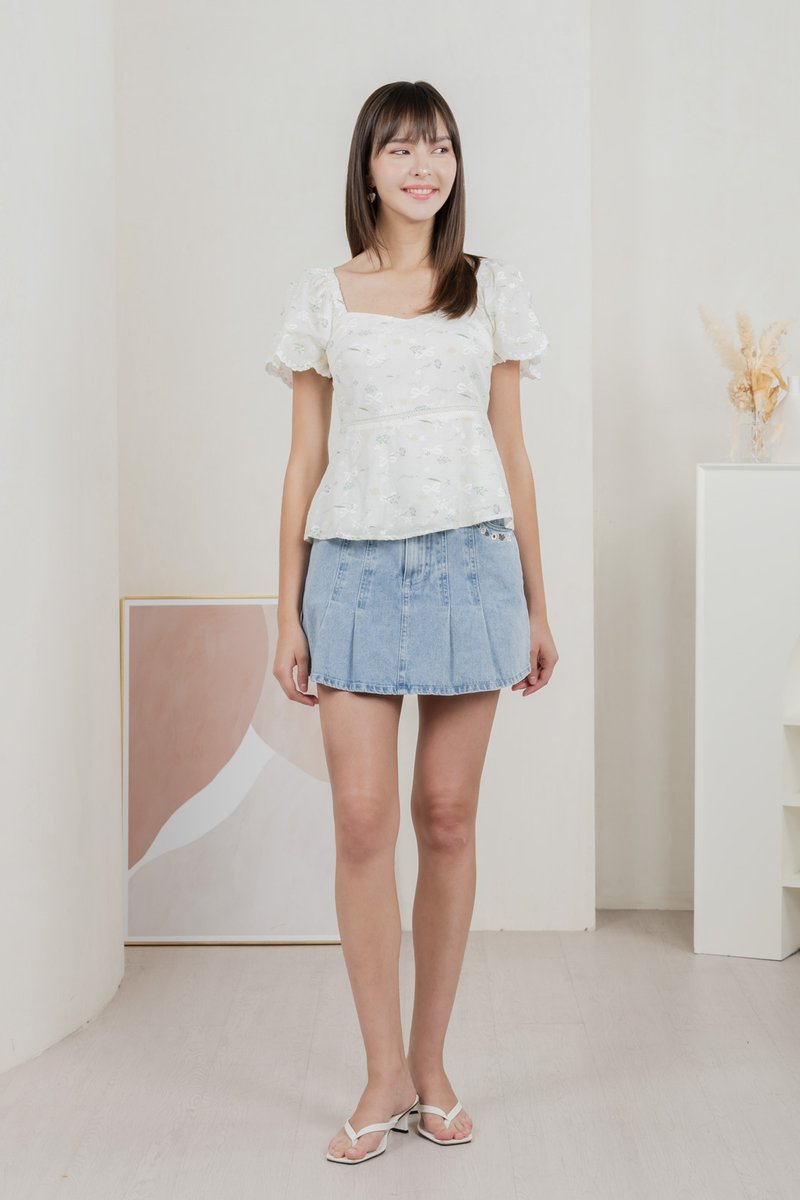 Fantasy Floral Ribbon Embroidery Top In Ivory