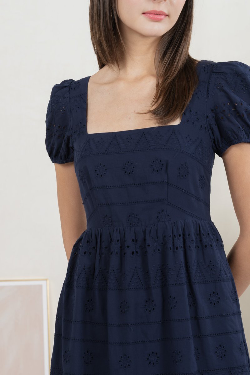 Sachi Eyelet Square Neck Dress In Navy