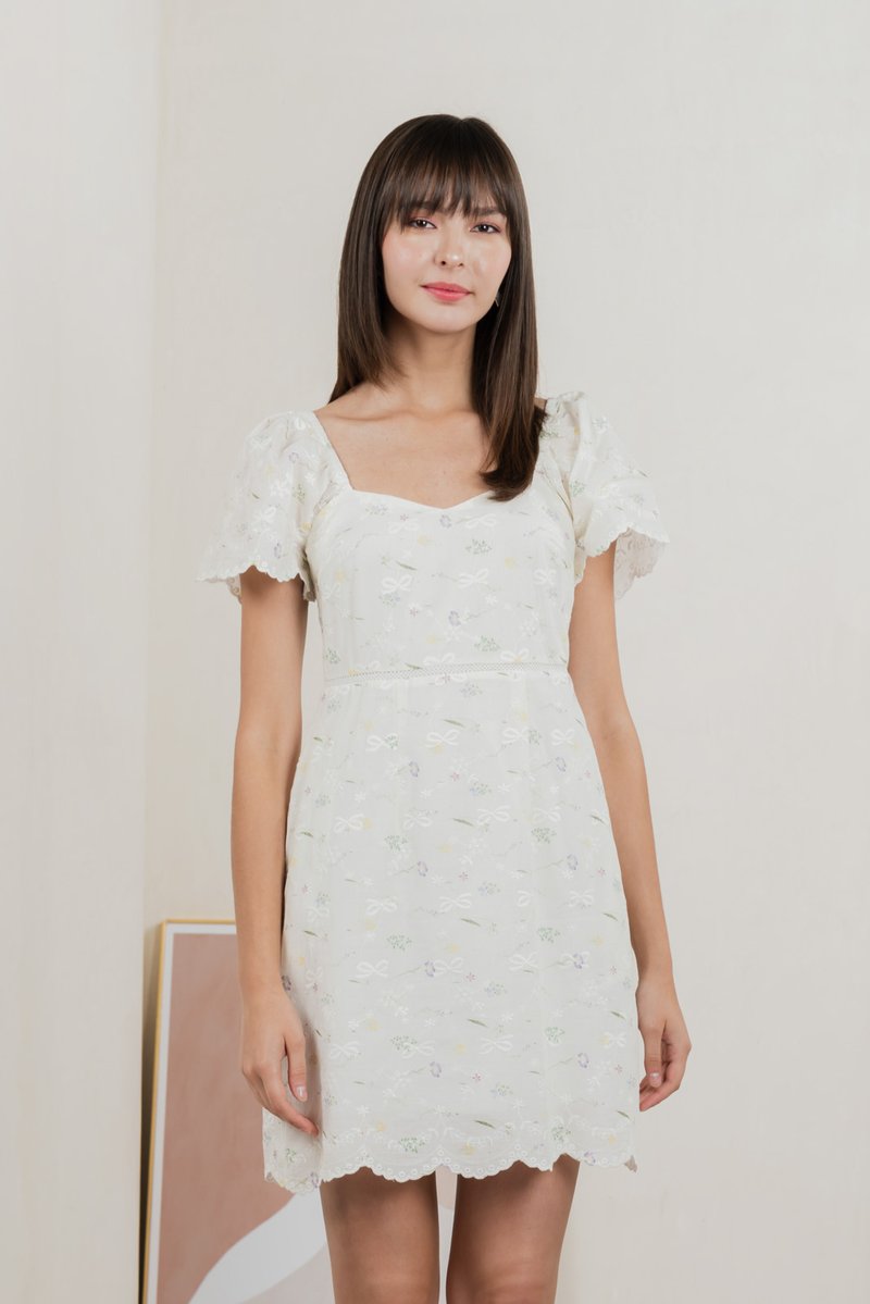 Fantasy Floral Ribbon Embroidery Dress In Ivory