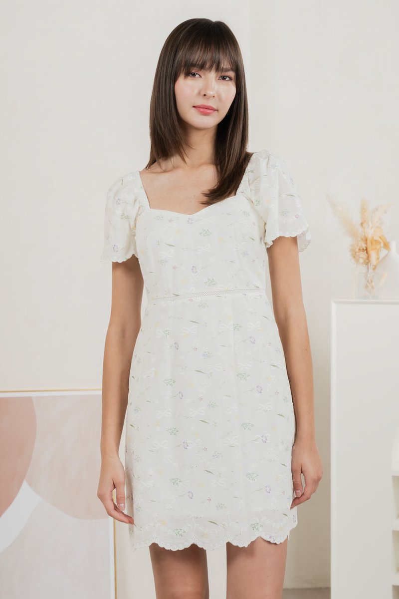 Fantasy Floral Ribbon Embroidery Dress In Ivory