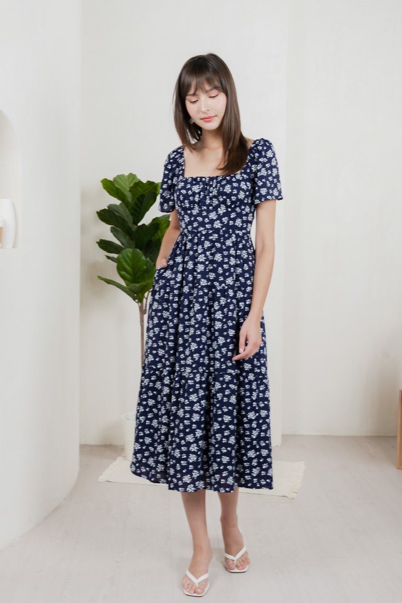 Marigold Floral Ruched Midi Dress In Navy