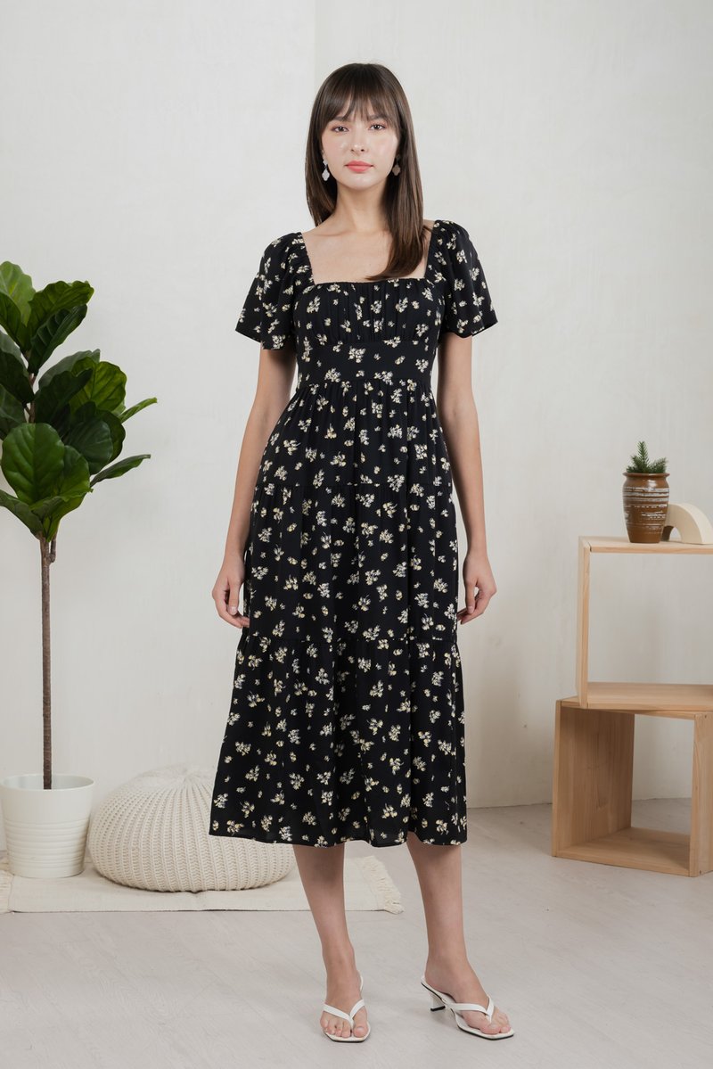 Monti Printed Ruched Maxi Dress In Black