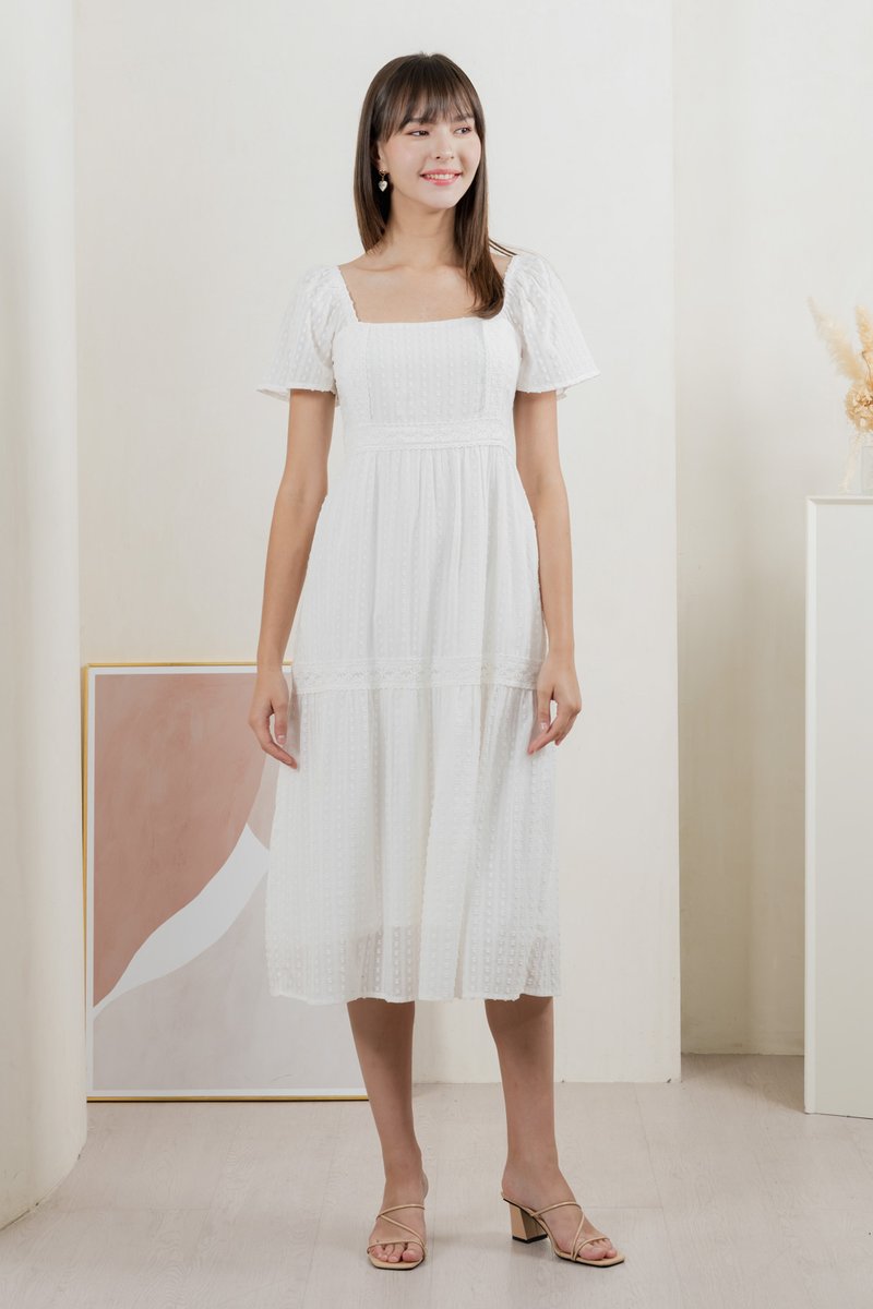 Saskia Crochet Midi Dress In White (XL)
