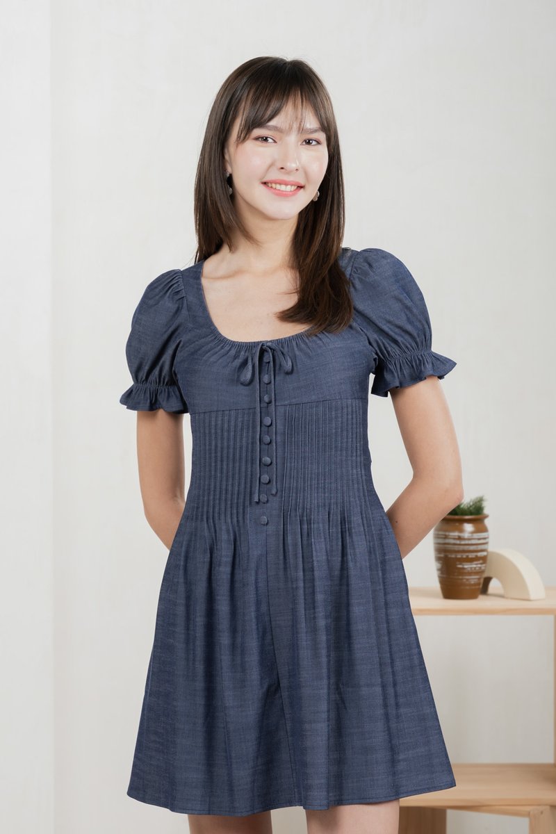 Bonita Ribbon Button Pleated Dress In Midnight Blue