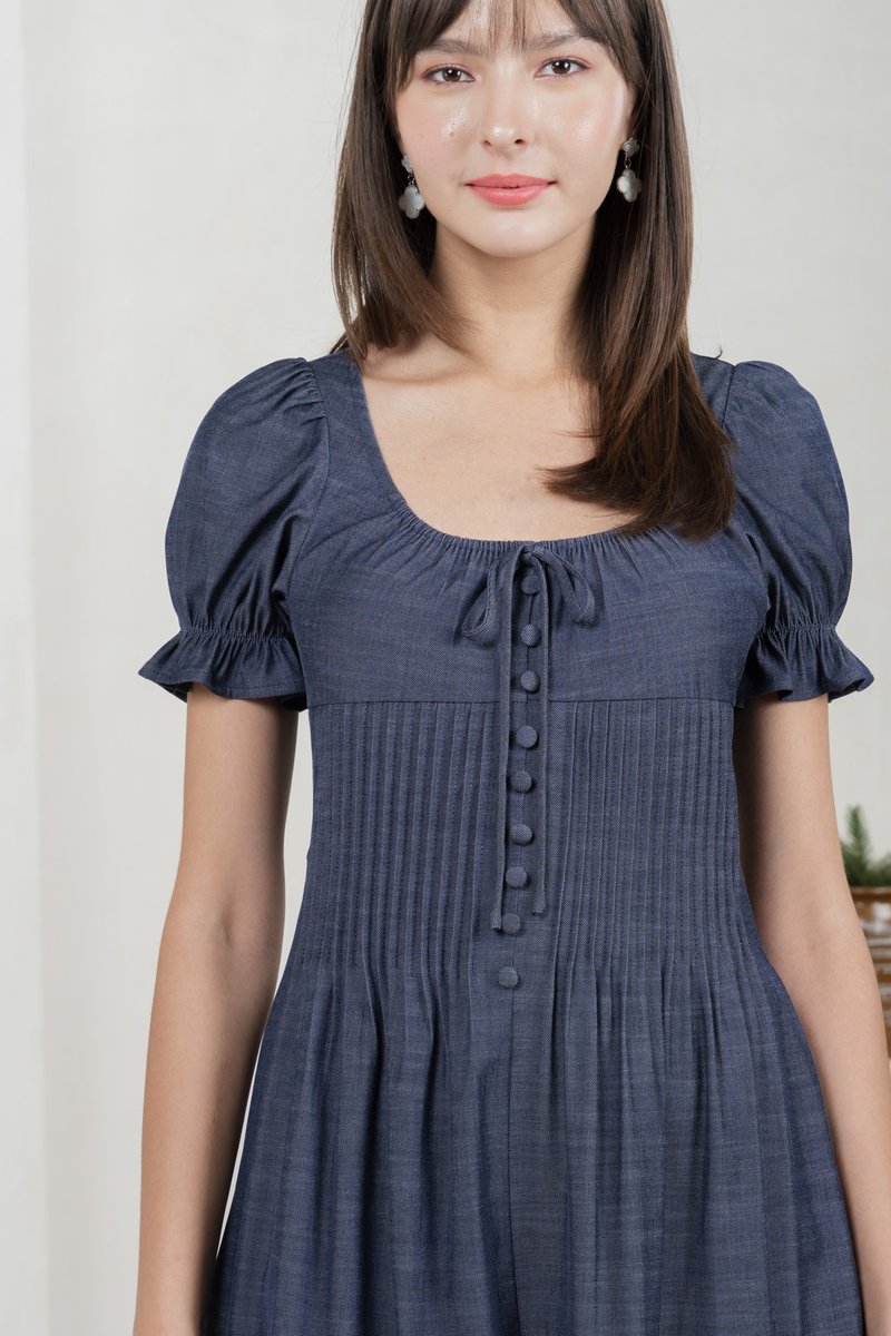 Bonita Ribbon Button Pleated Dress In Midnight Blue
