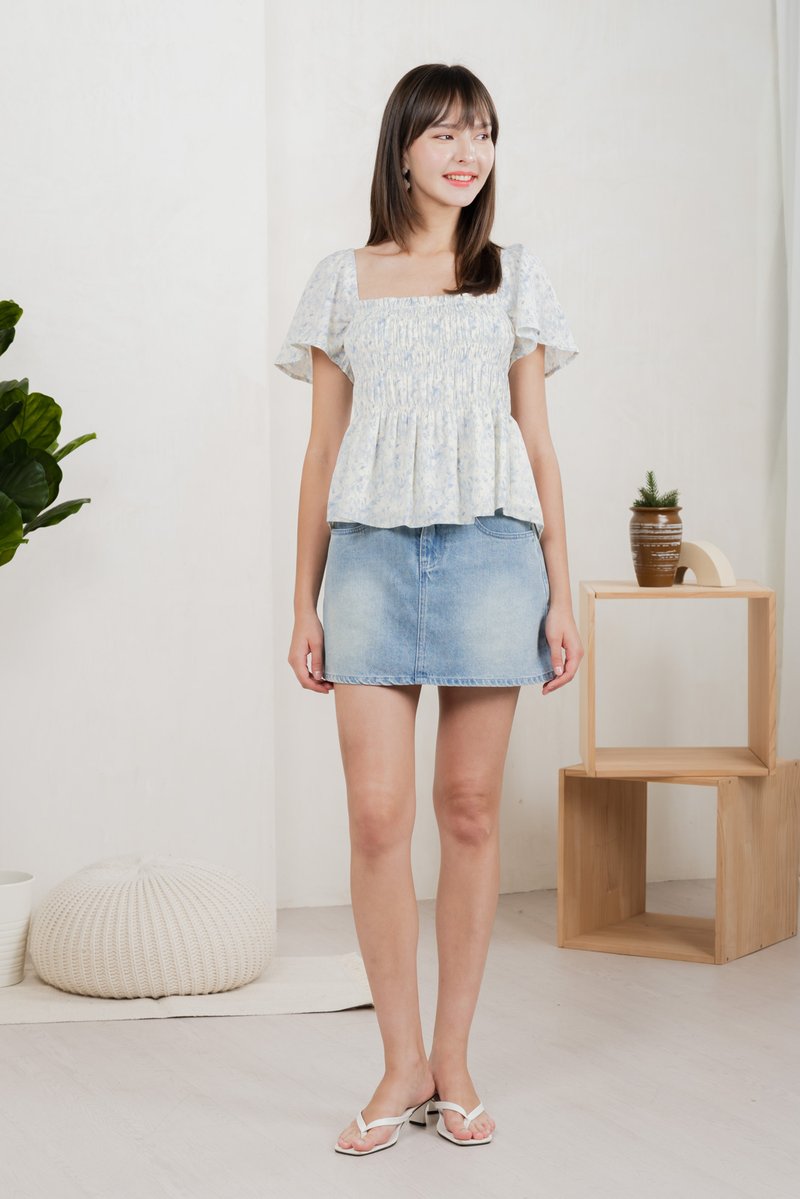 Kismet Printed Smocked Top In White