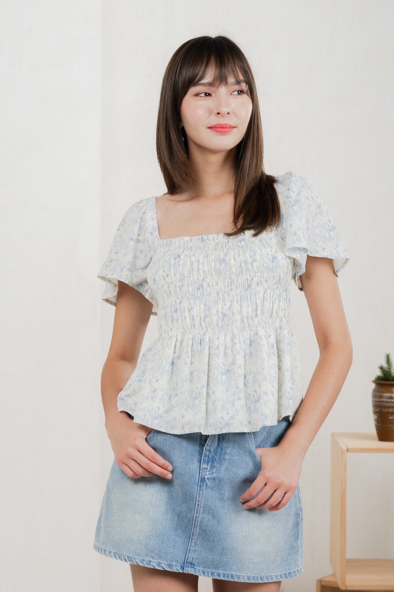 Kismet Printed Smocked Top In White