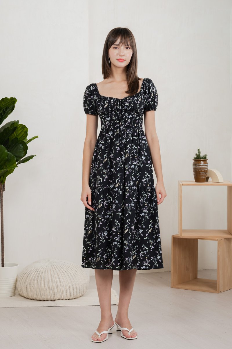 Tayra Floral Ruched Midi Dress In Black