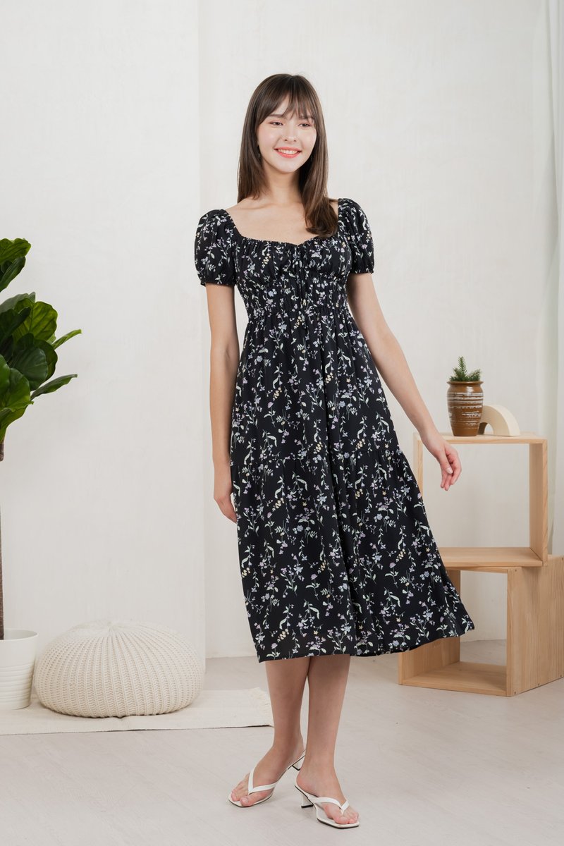 Tayra Floral Ruched Midi Dress In Black