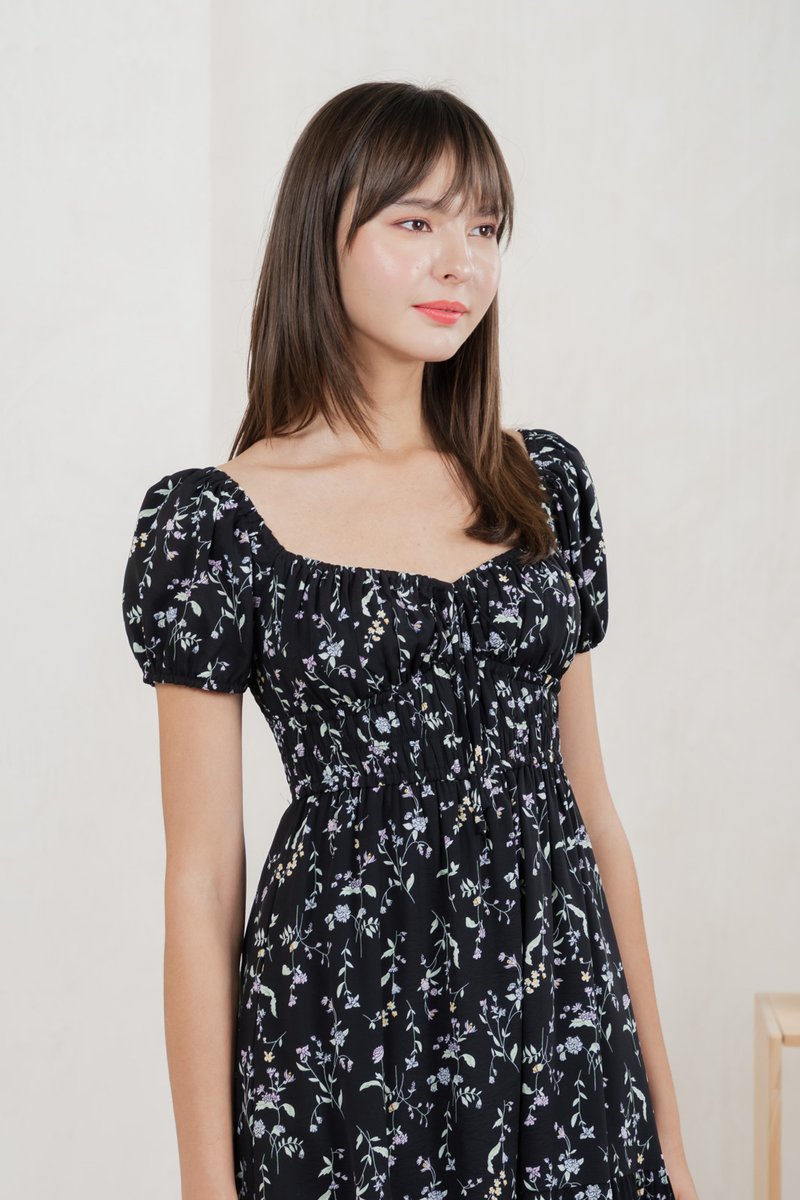 Tayra Floral Ruched Midi Dress In Black