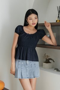 Sunny Smocked Bow Top In Navy