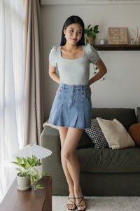 Judy Sweetheart Basic Top In Sage