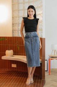 Winfred Side Ruched Cotton Top In Black