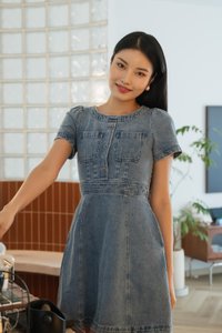 Pris Buttons Pocket Denim Dress