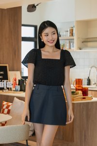 Levi Tailored Pocket Skort In Gunmetal
