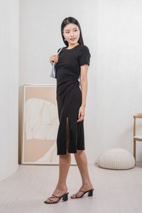 Osborn Side Ruched Midi Dress In Black