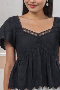 Lilia Embroidery Lace Top In Black