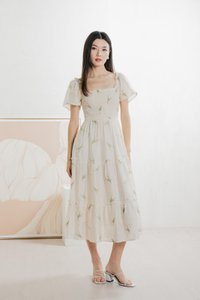 Imperia Smocked Midi Dress In Cream (XS)