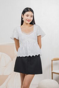 Lilia Embroidery Lace Top In White