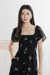 Imperia Smocked Midi Dress In Black (XS)