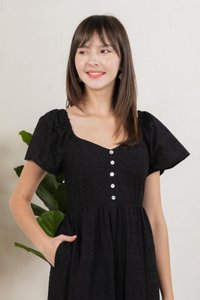 Vanya Embroidery Midi Dress In Black (XS)