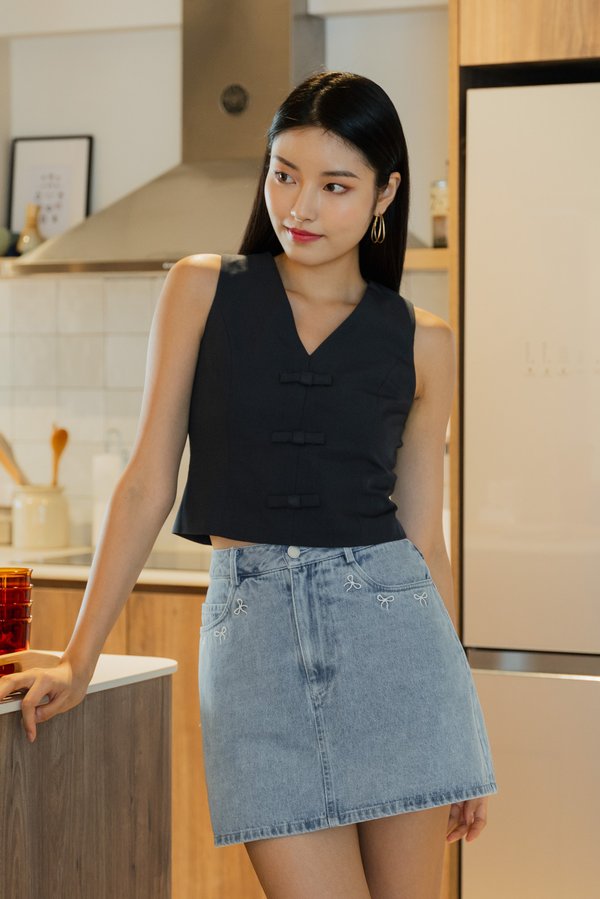 Harmony Ribbons Denim Skort In Light Wash