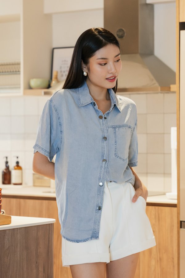 Brigitta Denim Button Shirt (XXL)