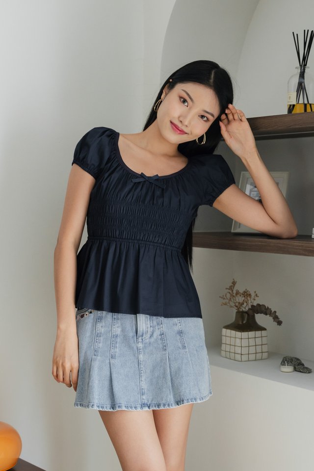 Sunny Smocked Bow Top In Navy